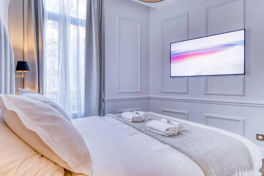 Appartamento New Luxury Flat - Central Area Parigi